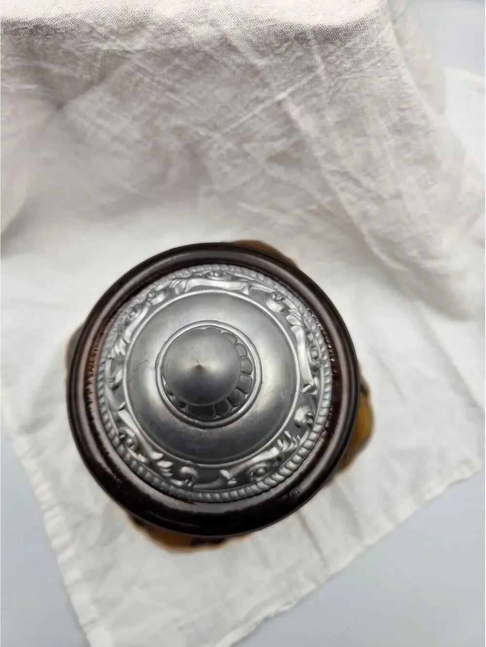 Vintage Style Amber Glass Jar with Ornate Pewter Tone Metal Lid Decorative I3 - Picture 7 of 12
